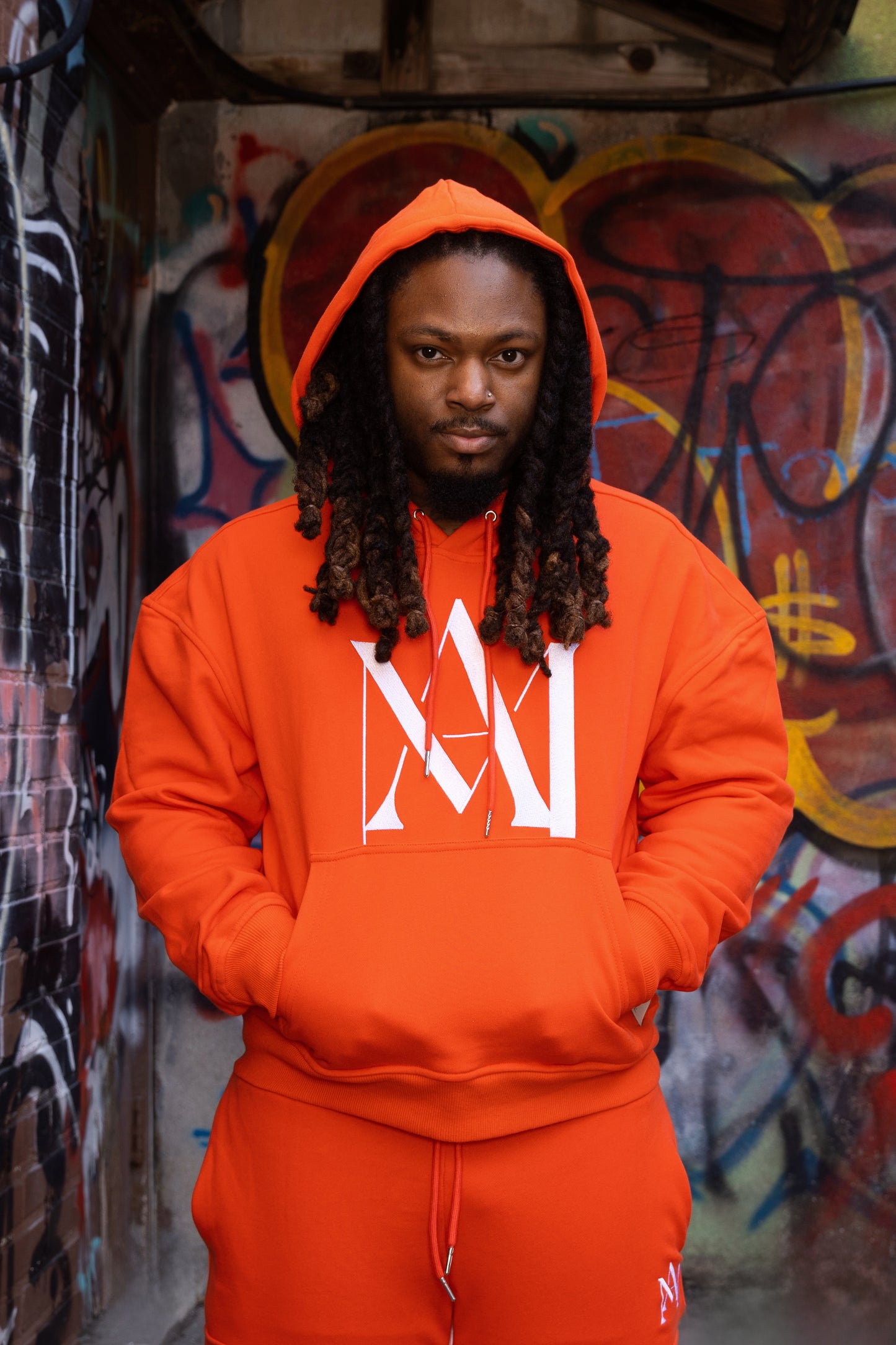 "AM" Hoodie (orange)